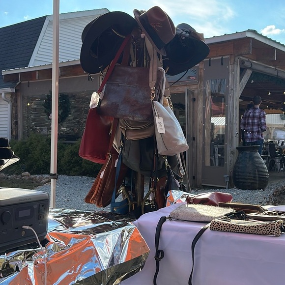 Hobo Bag Sale - Picture 4 of 7